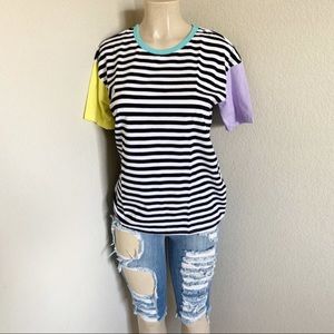 Cross Colors Tee Shirt